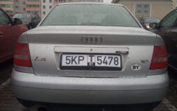 Audi A4 Бензин 1.6 л МКПП Минск