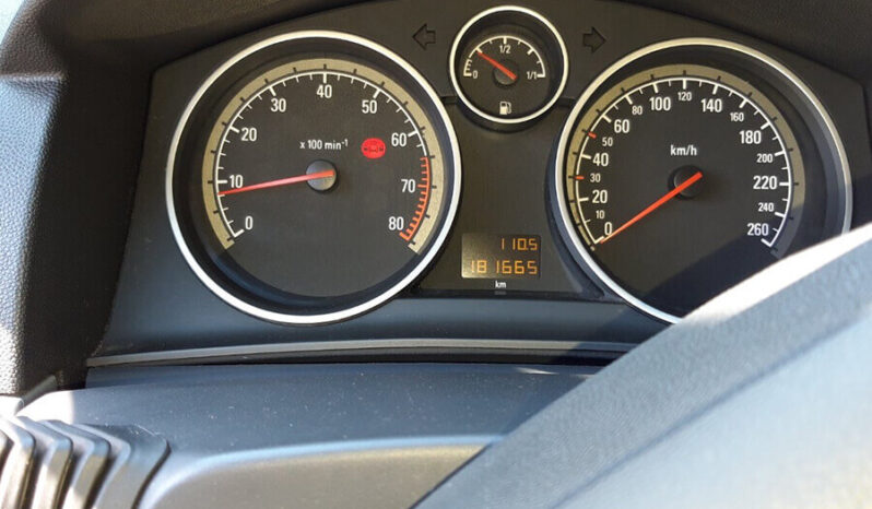Opel Astra Бензин 1.6 л МКПП full