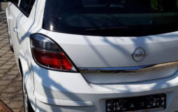 Opel Astra Бензин 1.6 л МКПП
